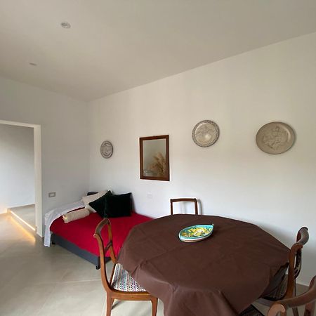 All'Imbrunire Exlusive Apartment Salerno Bagian luar foto