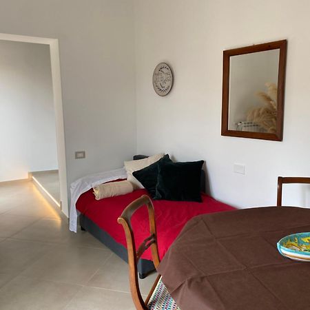 All'Imbrunire Exlusive Apartment Salerno Bagian luar foto