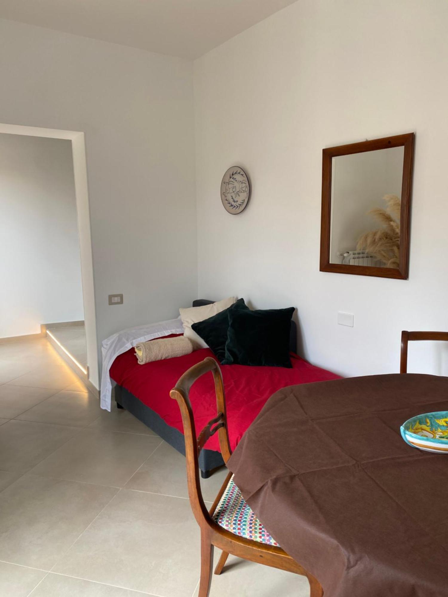 All'Imbrunire Exlusive Apartment Salerno Bagian luar foto